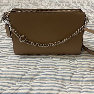 EUC Tan Coach Classic Chain Crossbody